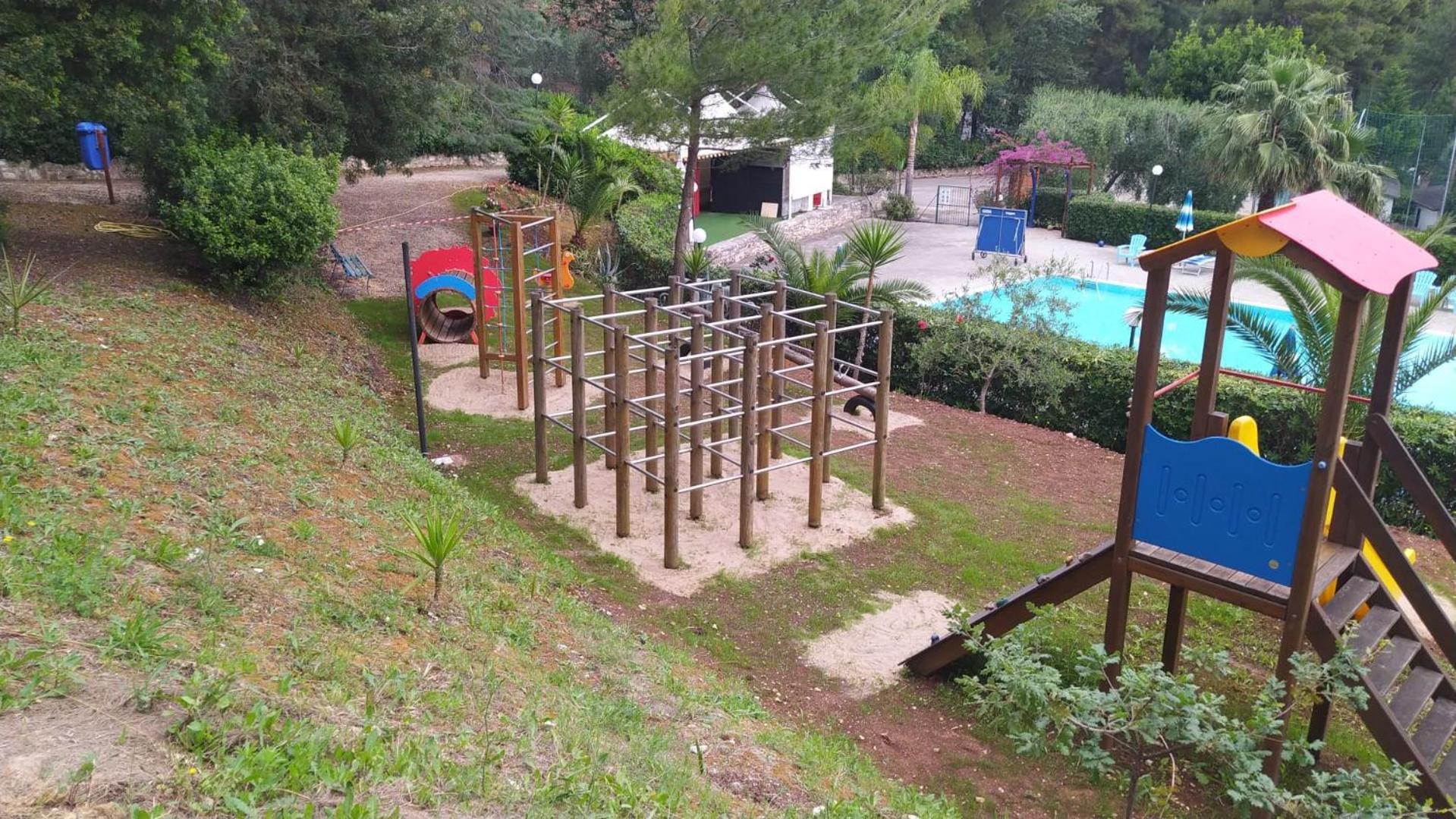 Camping Villaggio Internazionale San Menaio Eksteriør billede